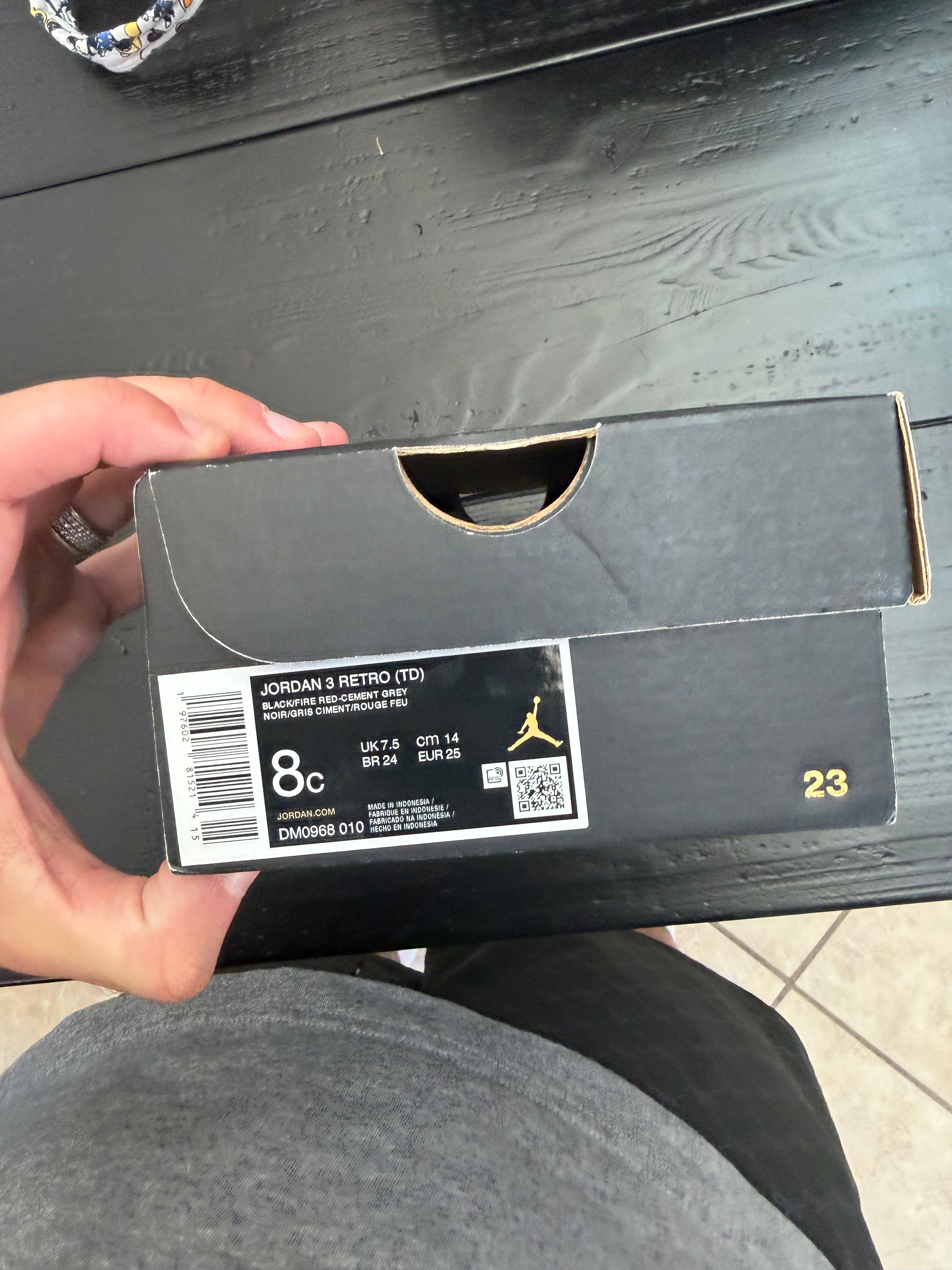 Space Jam 11 Low 8C Toddler (Pre-Owned)