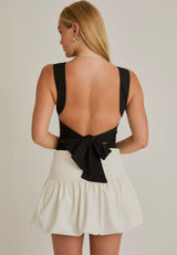 Le Lis Bow Top Black