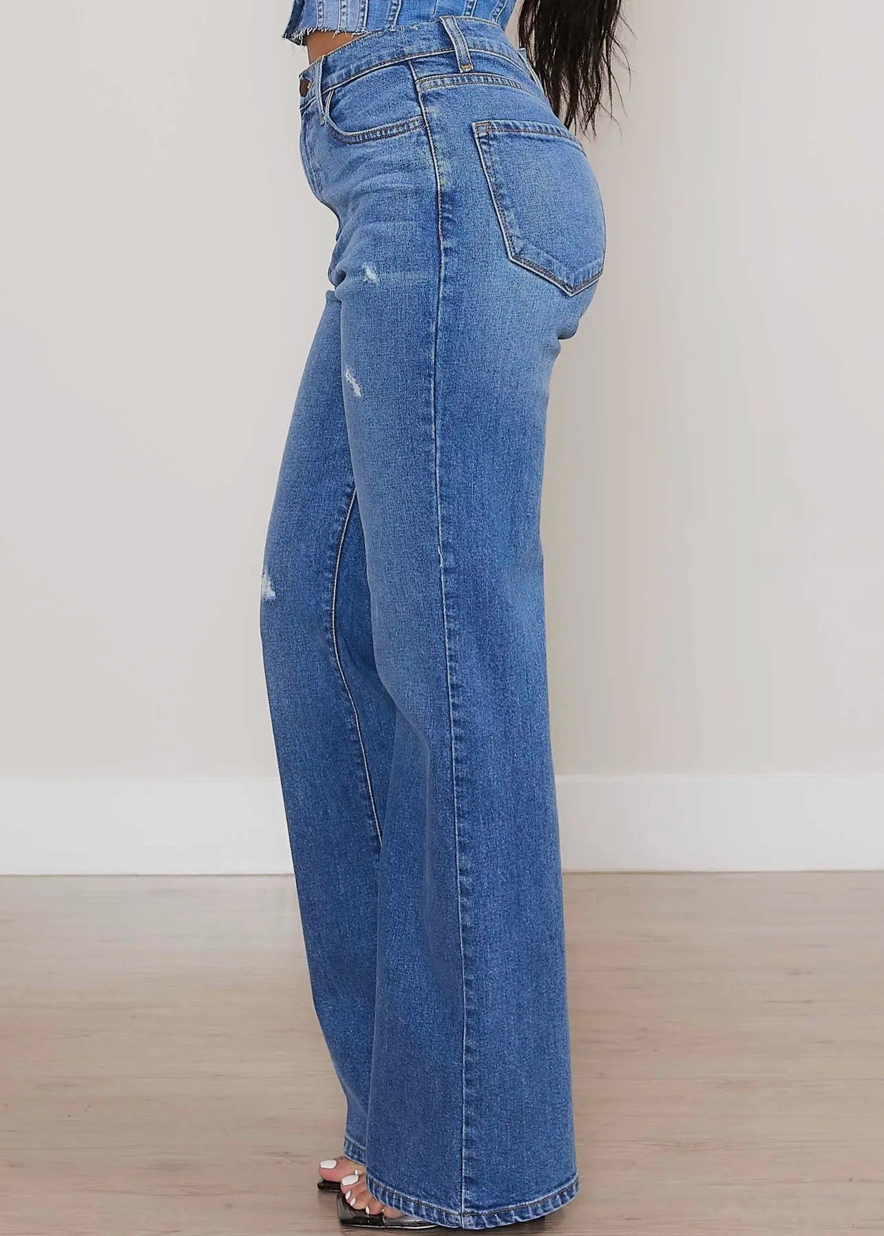 Vibrant Venessa Blue Straight Jeans