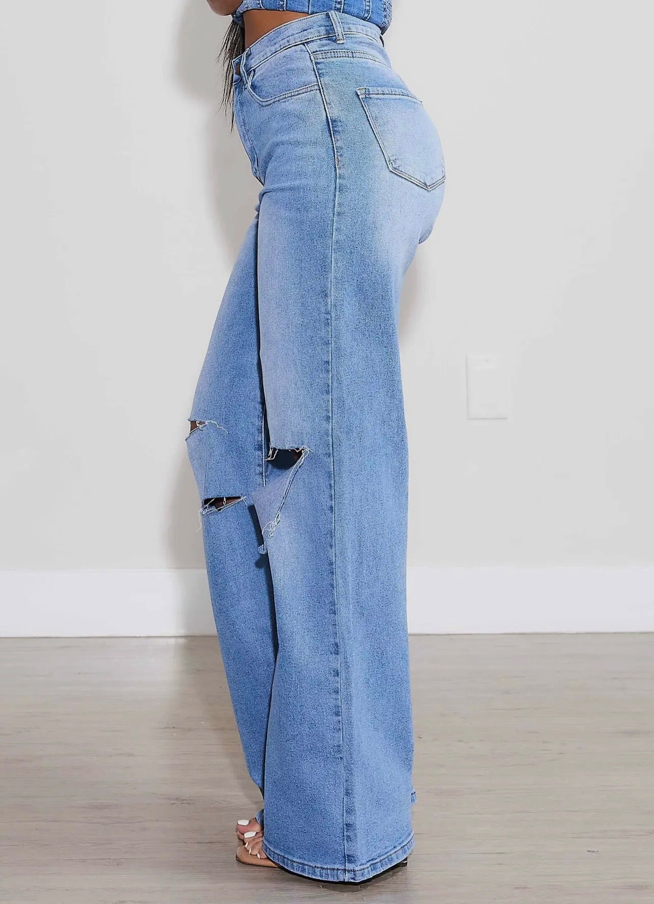 Vibrant Ripstop Wide Leg Blue Wash Jean