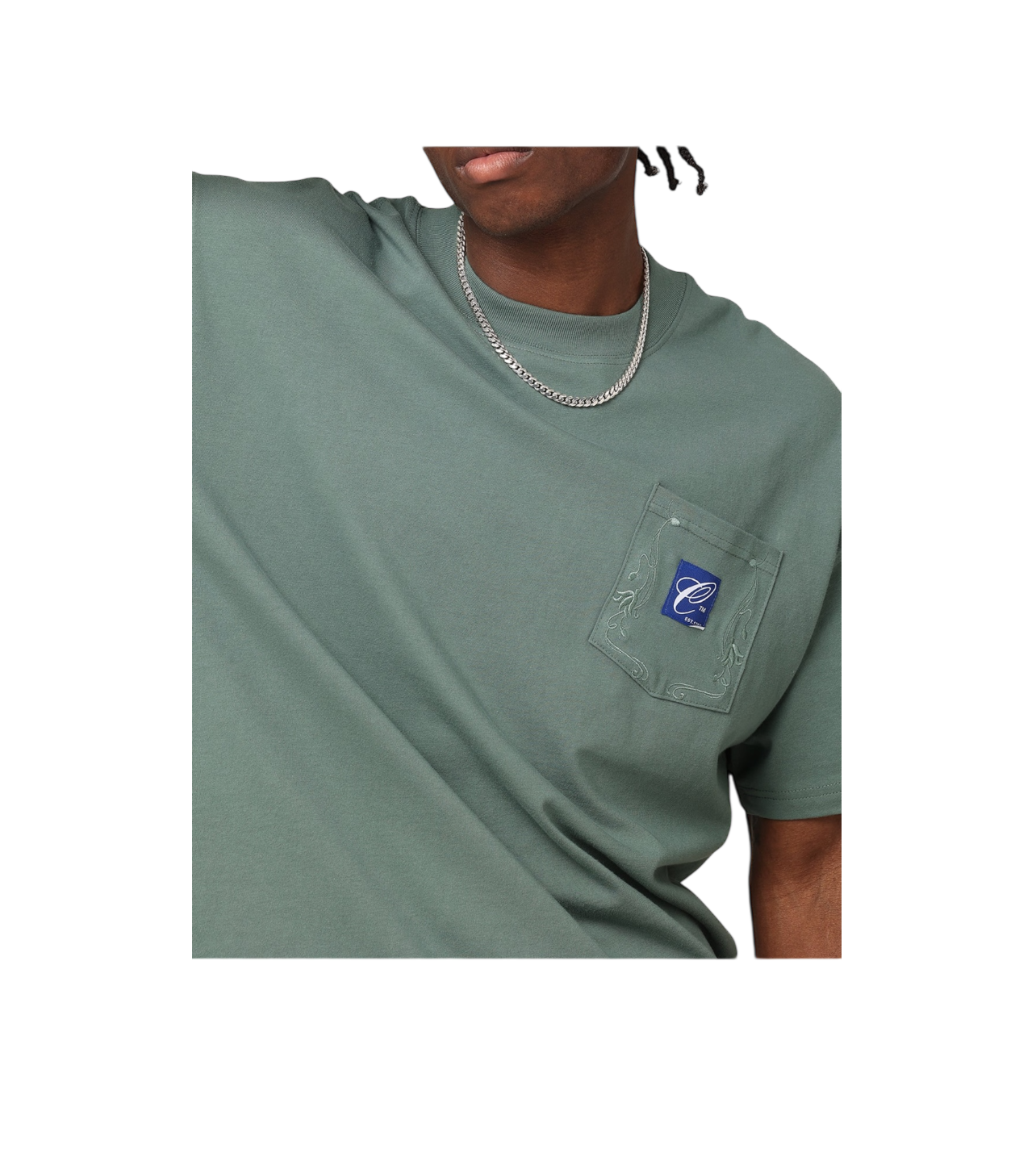 Carre Pocket Tee Green Embroidery