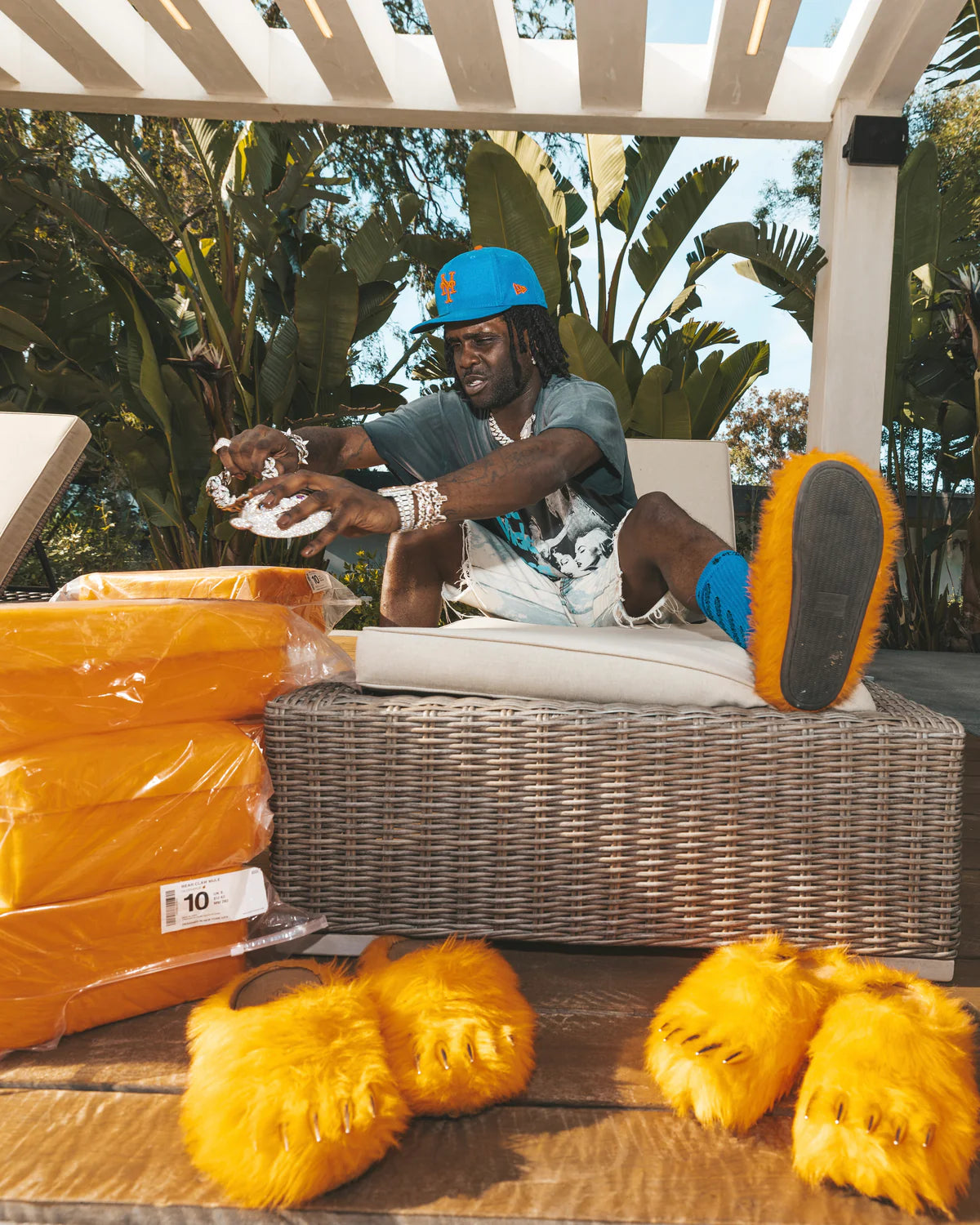 Bravest Studios Glorange Bear Claw