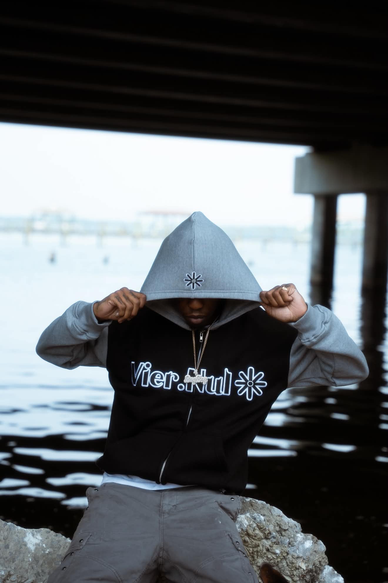 4.0 Streetwear Co Vier Nul Zip-Up Grey