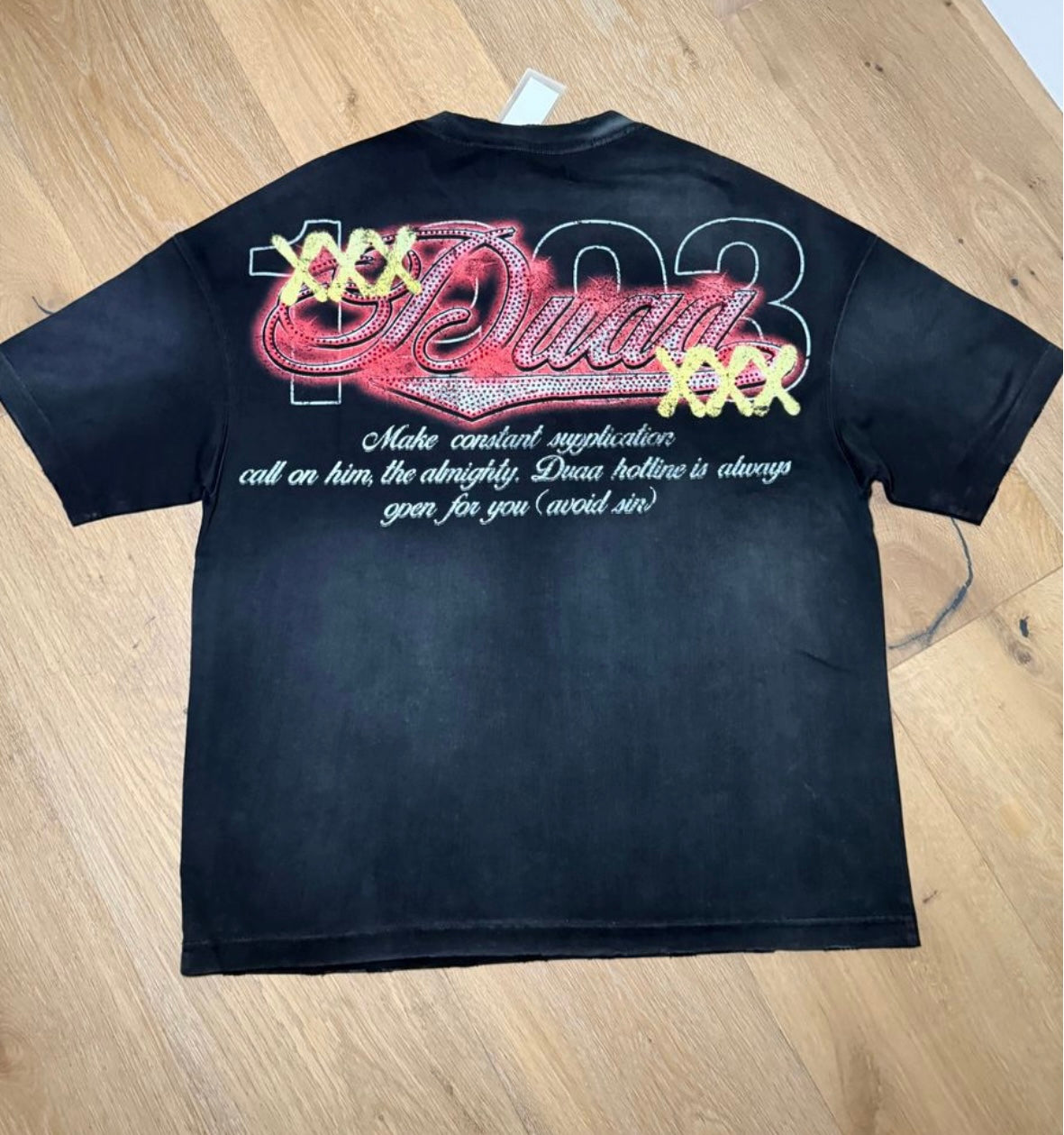 DUAA “Risk” Tee