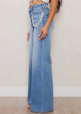 Vibrant Light Wash Wide Leg Jean With Pearl Wallet Chain