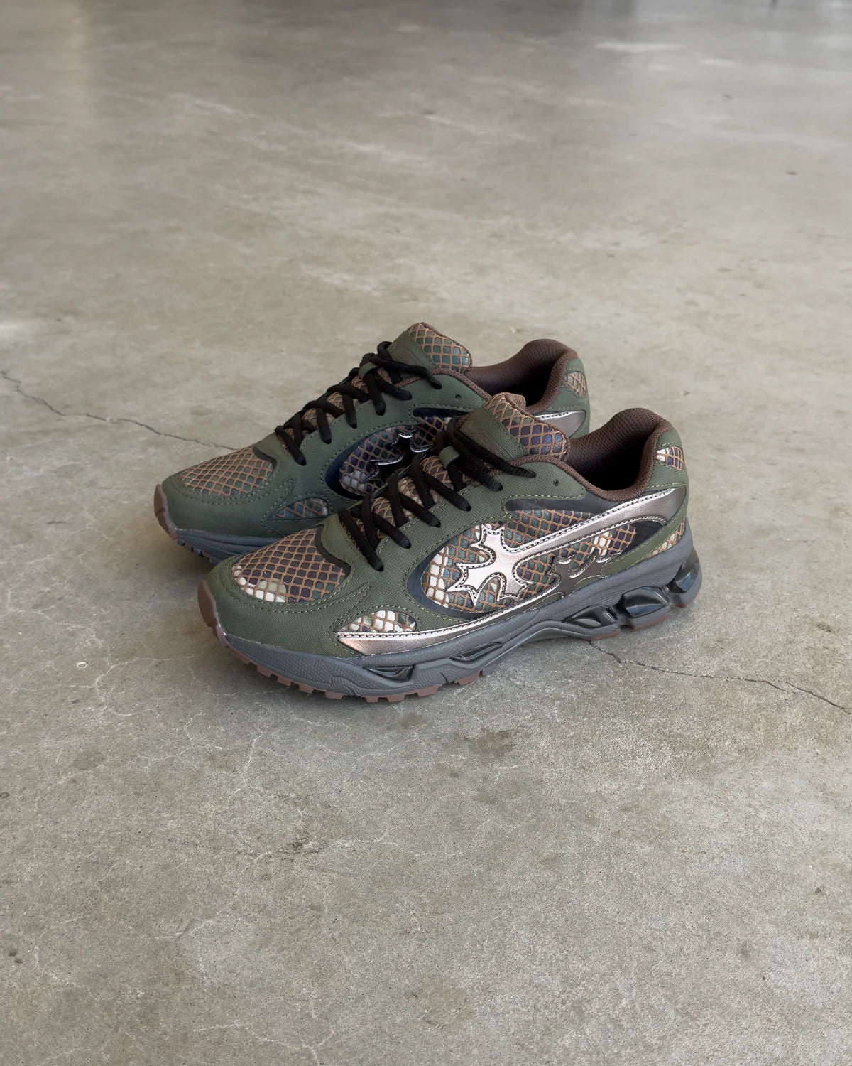 Bravest Studios Kross Kountry Runner Camo