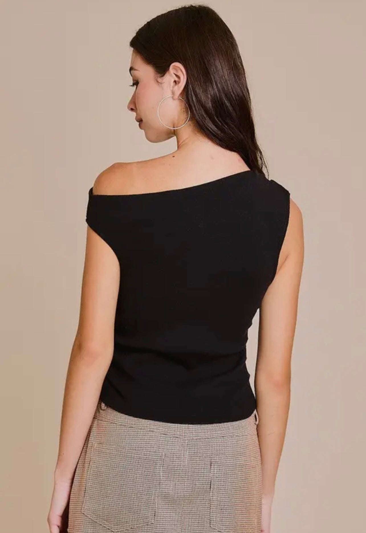 Le Lis Asymmetrical Neck Sweater Top Black