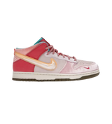 Dunk SB Strawberry